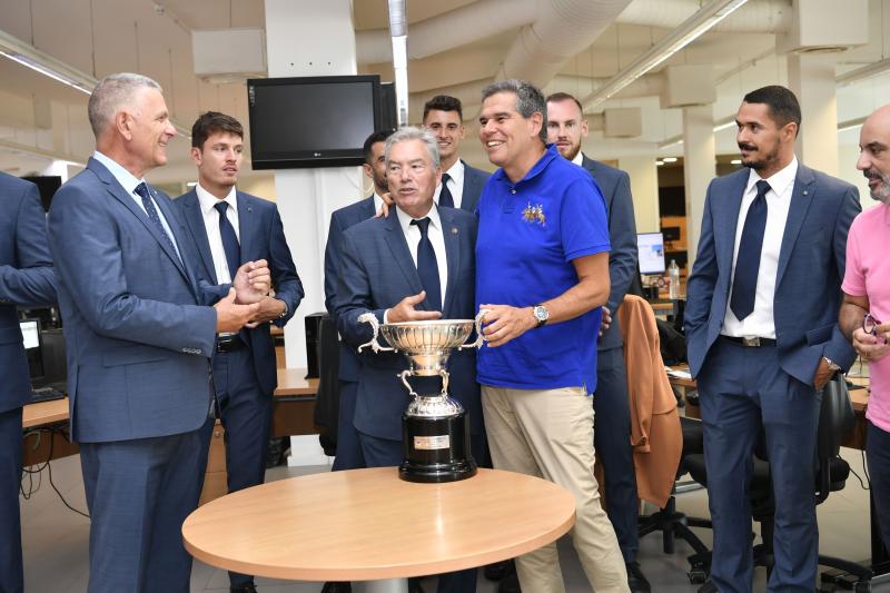 La visita del Guaguas a CANARIAS7, en imágenes