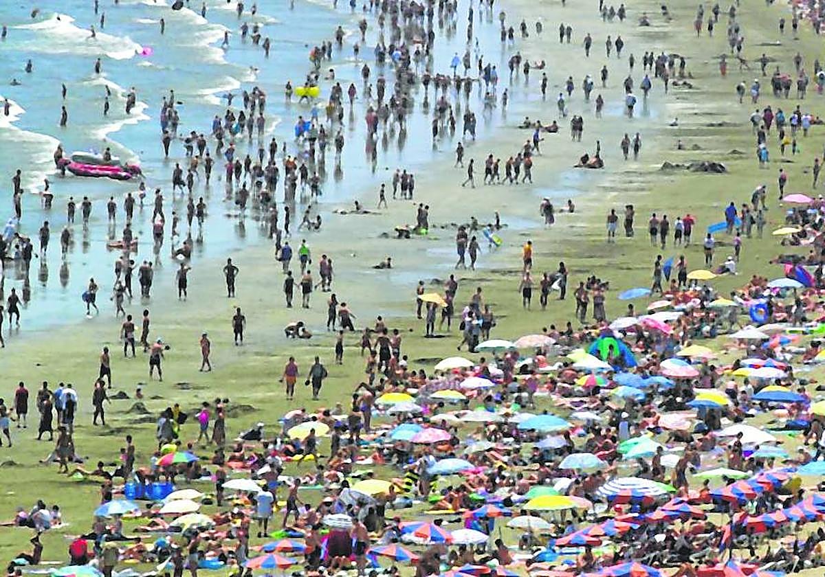 Diversificar la oferta para que Canarias sea más que un destino de sol y playa es un objetivo compartido por todas las fuerzas políticas.