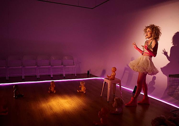 Una escena de 'Salve Regina'.