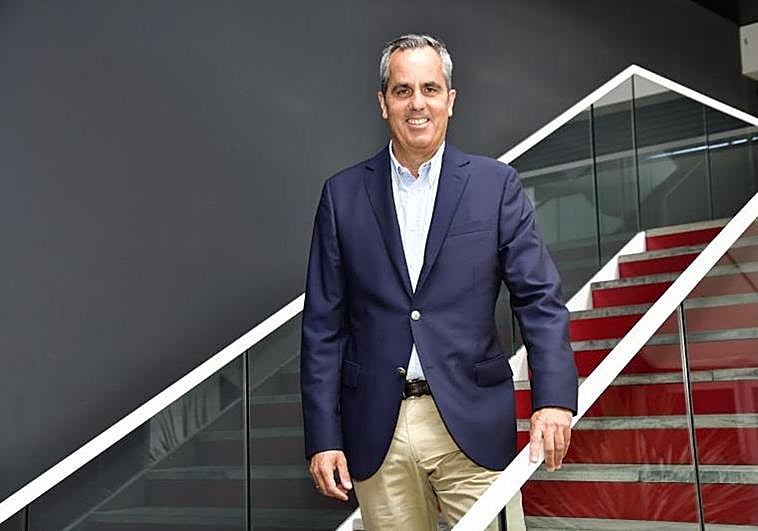 Miguel Jorge posa en la sede del periódico.