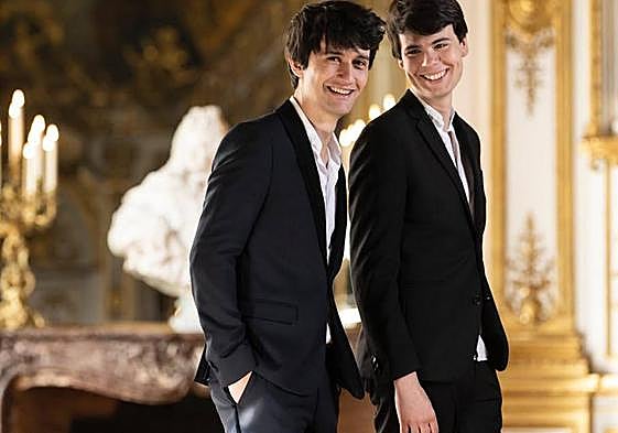 El violinista barroco Théotime Langlois de Swarte y el clavecinista Justin Taylor.