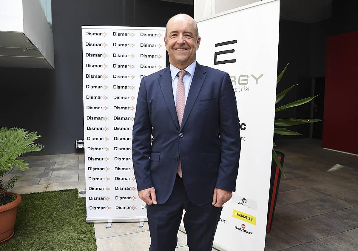 «Es un día para reflexionar de la importancia de Canarias»