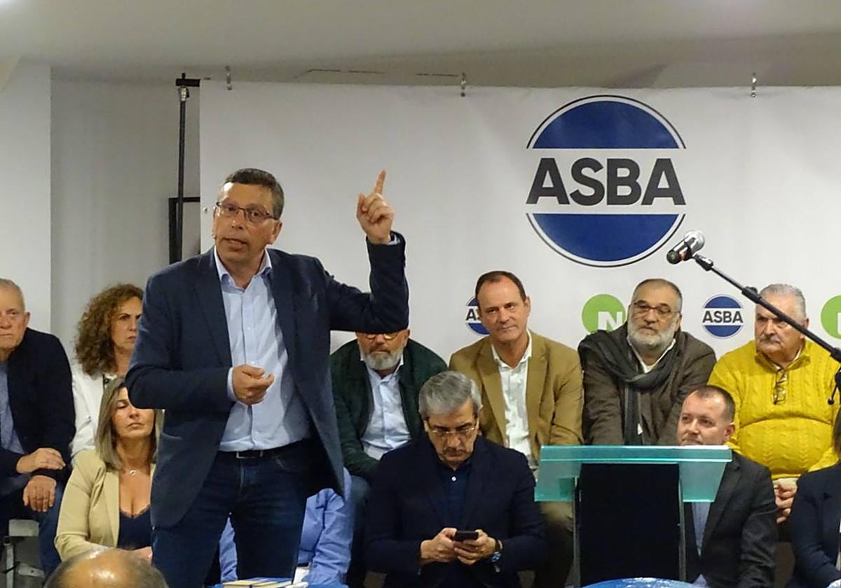 Francisco Atta en un de sus últimos actos de partido.