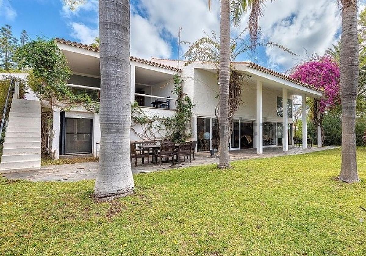 Imagen de una de las viviendas de lujo en venta en San Bartolomé de Tirajana de Idealista.