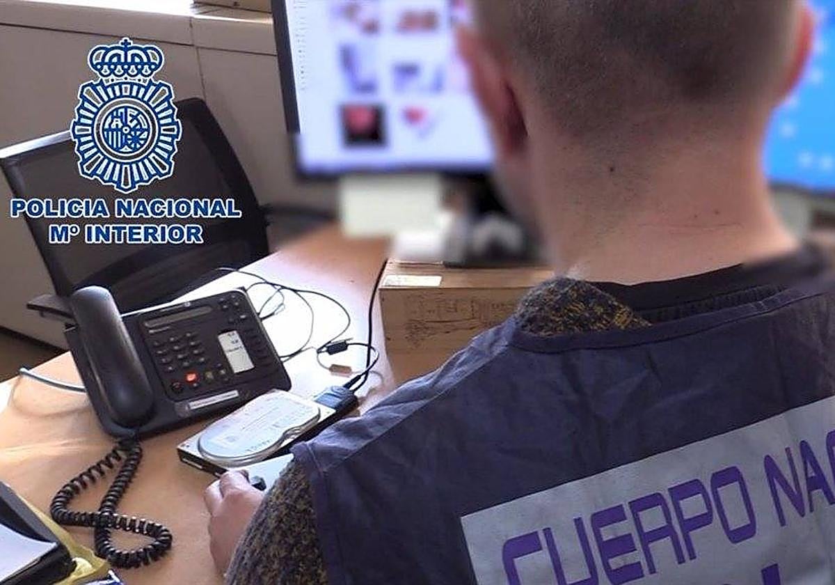 Detenido al contactar con una menor canaria por redes y obligarla a mandar vídeos sexuales