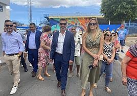 Alejandro Marichal, en el centro, durante la procesión de San Fernando, el pasado 30 de mayo.