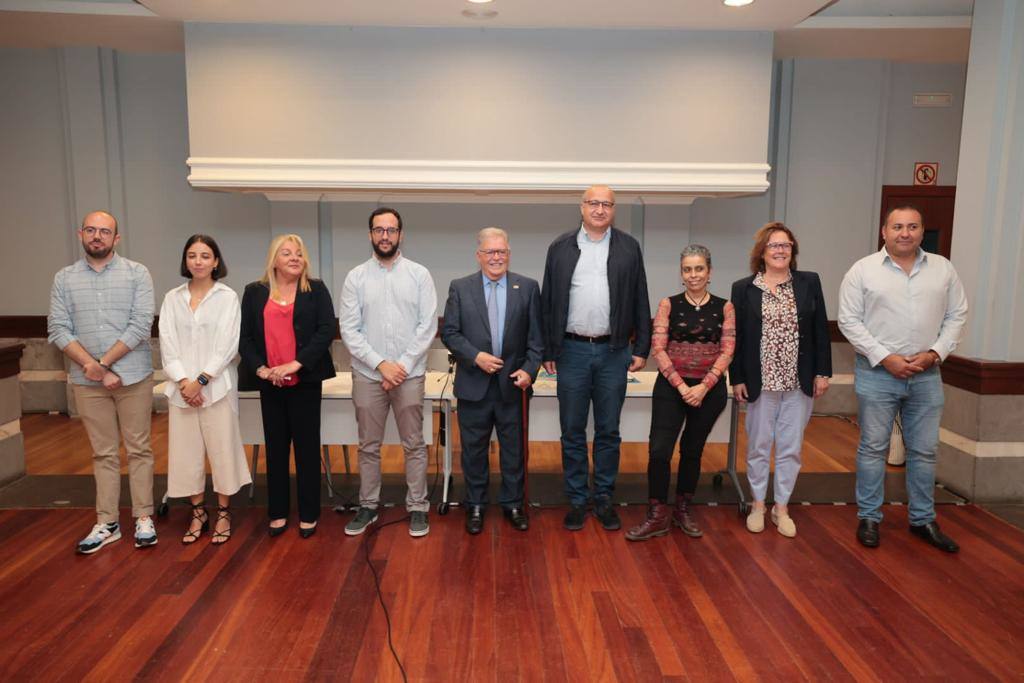 UxGC, PSOE y ANDO sellan el pacto en Santa Brígida