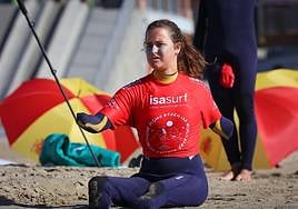 Sarah Almagro, poco antes de entrar en el mar.