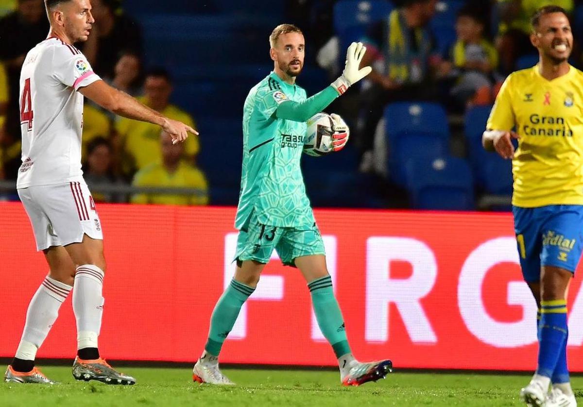 Aarón Escandell, portero del Cartagena, el pasado mes de octubre en el estadio de Gran Canaria.