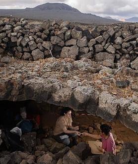 Imagen secundaria 2 - ¿Sabían los majos hacer el suelo de sus casas? Tejate puede tener la respuesta