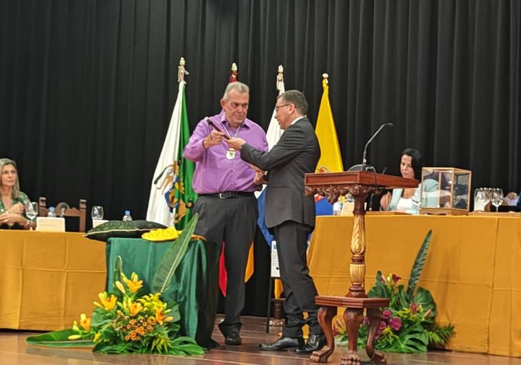 Francisco Atta, reelegido por cuarta vez alcalde de Valsequillo