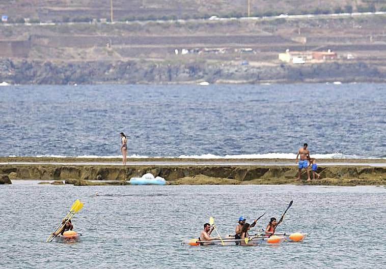 Jornada de playa en Las Canteras.