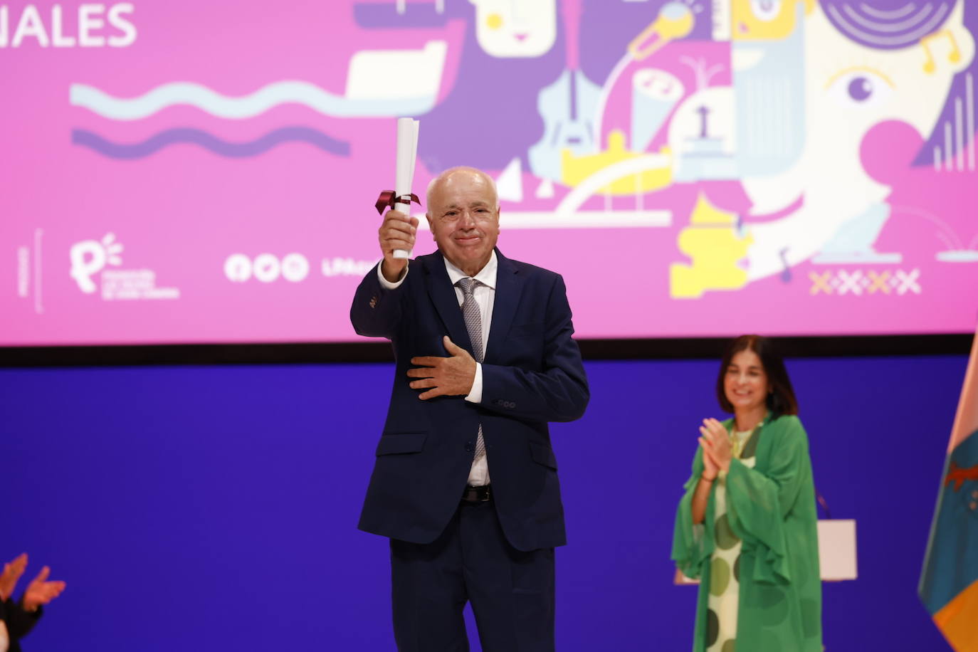 La capital grancanaria reconoce a 25 personalidades e instituciones