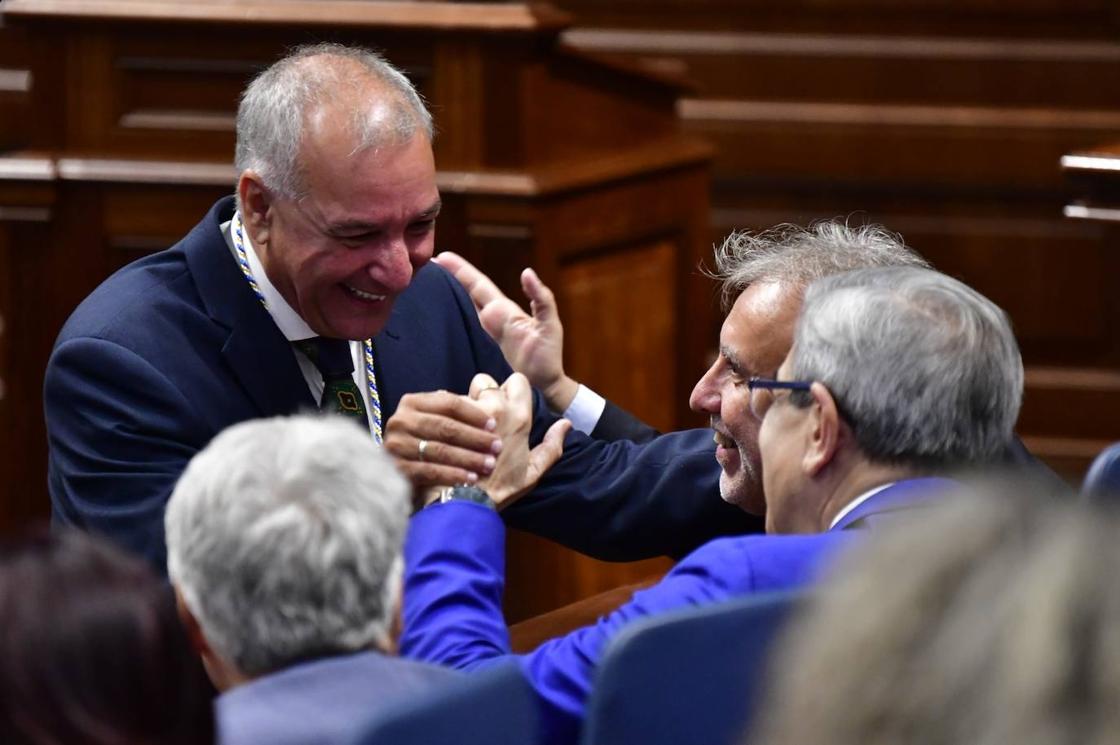 El inicio de la XI legislatura del Parlamento de Canarias, en imágenes