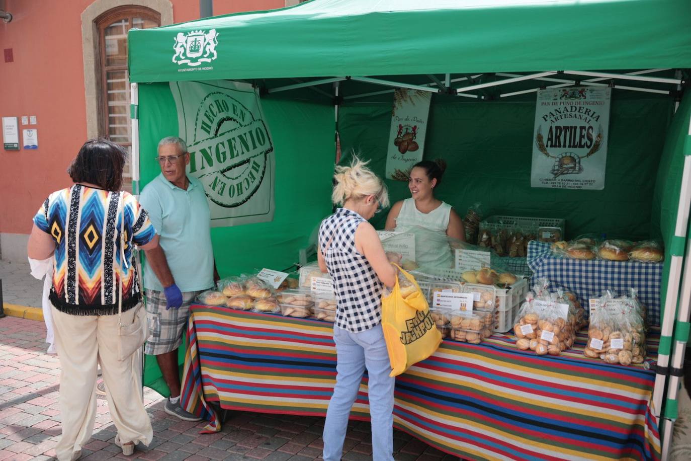 Dos santos y una misma fiesta en Ingenio