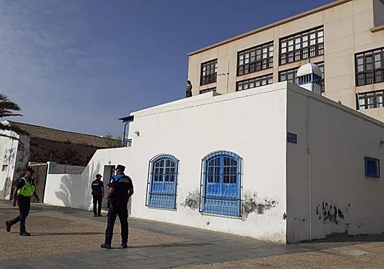 Momento del intento de desalojo este martes.