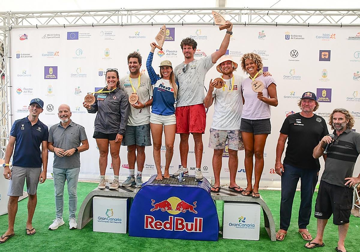 Imagen del pódium en el Slalom mundial de Pozo Izquierdo.