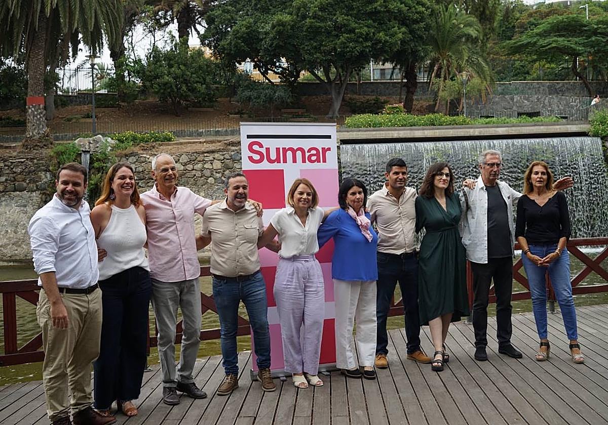 Foto de familia en el acto celebrado este miércoles en el Parque Doramas.