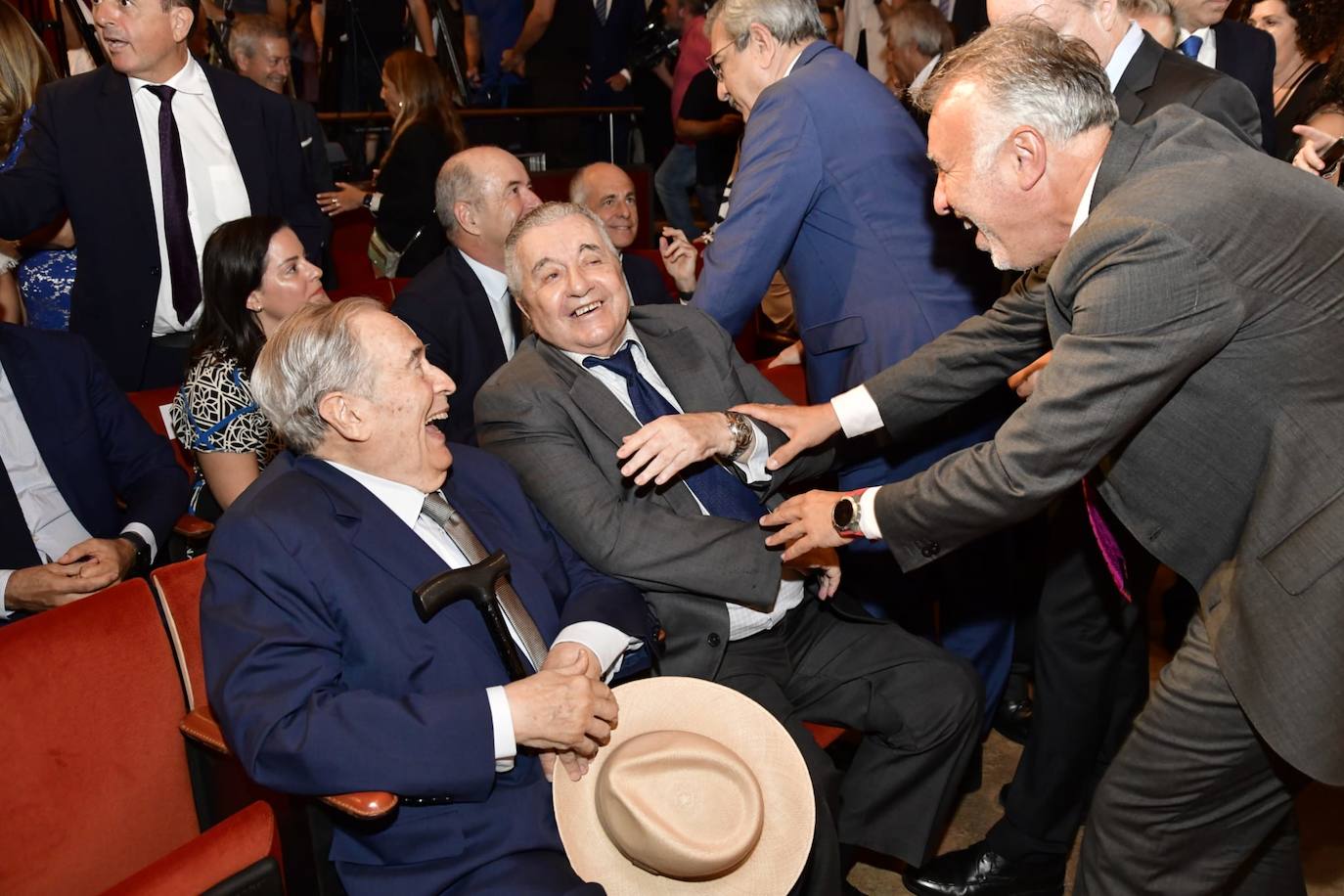 El álbum de la toma de posesión de Fernando Clavijo