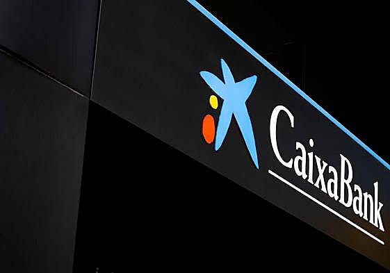 CaixaBank habilita un plan de medidas de apoyo de 20 millones de euros para los afectados por el incendio de La Palma