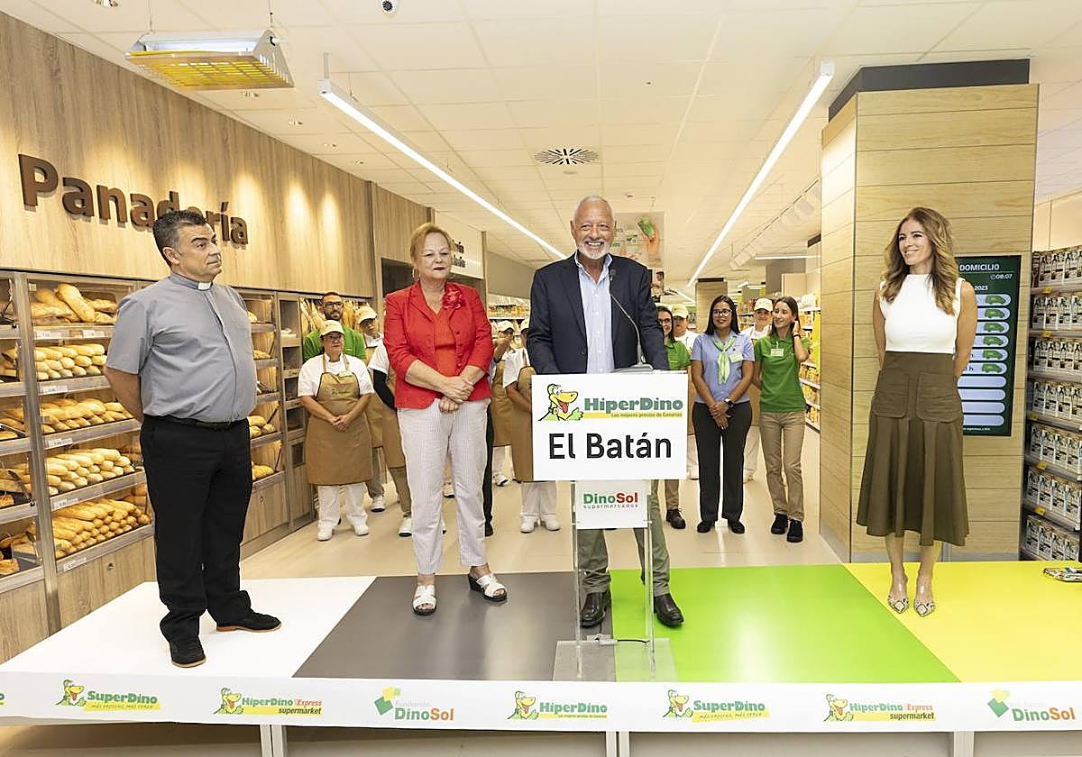 Inauguración de la tienda.