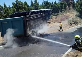Los bomberos evitaron un peor desenlace en San Mateo.