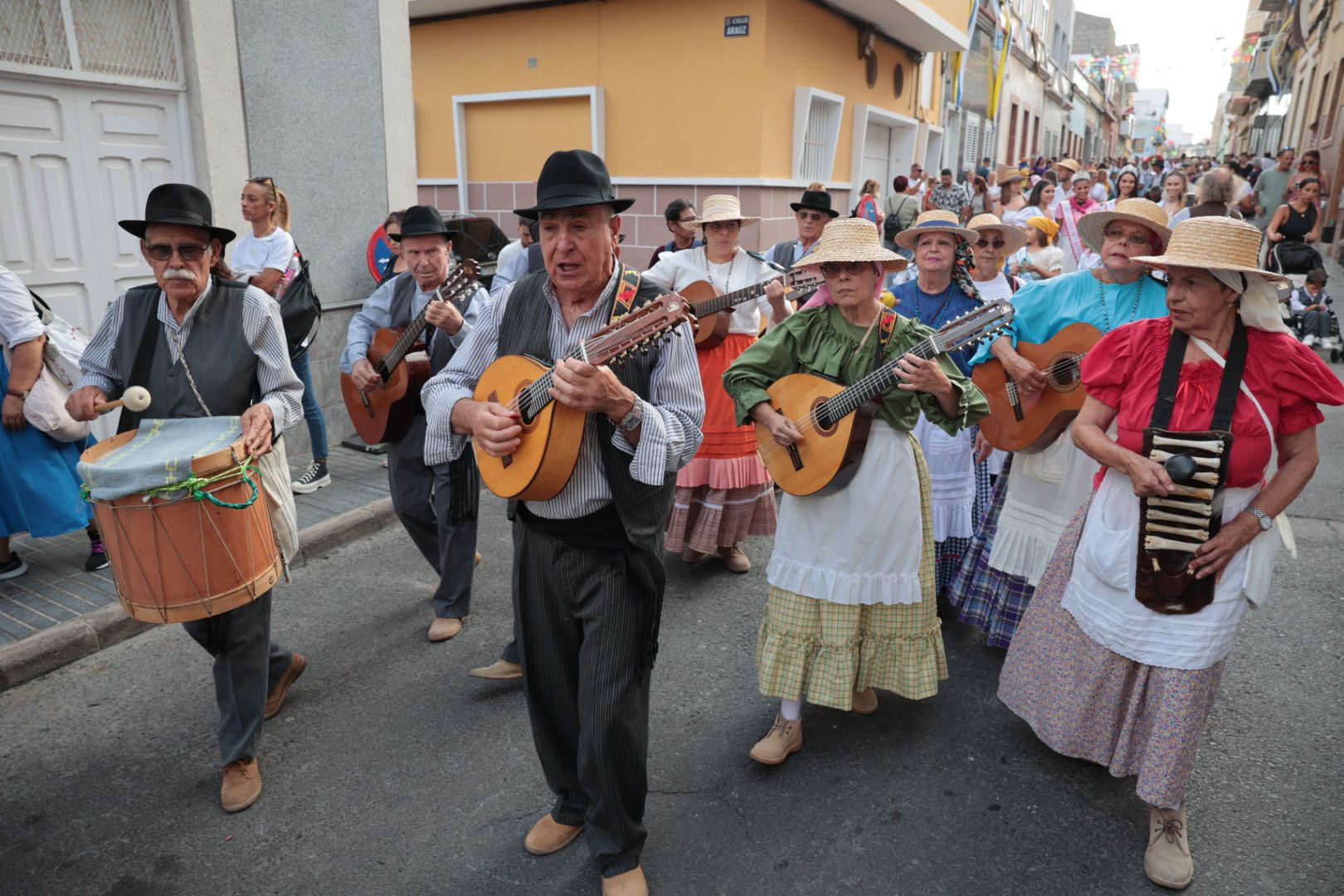 La romería marinera de La Isleta, en imágenes