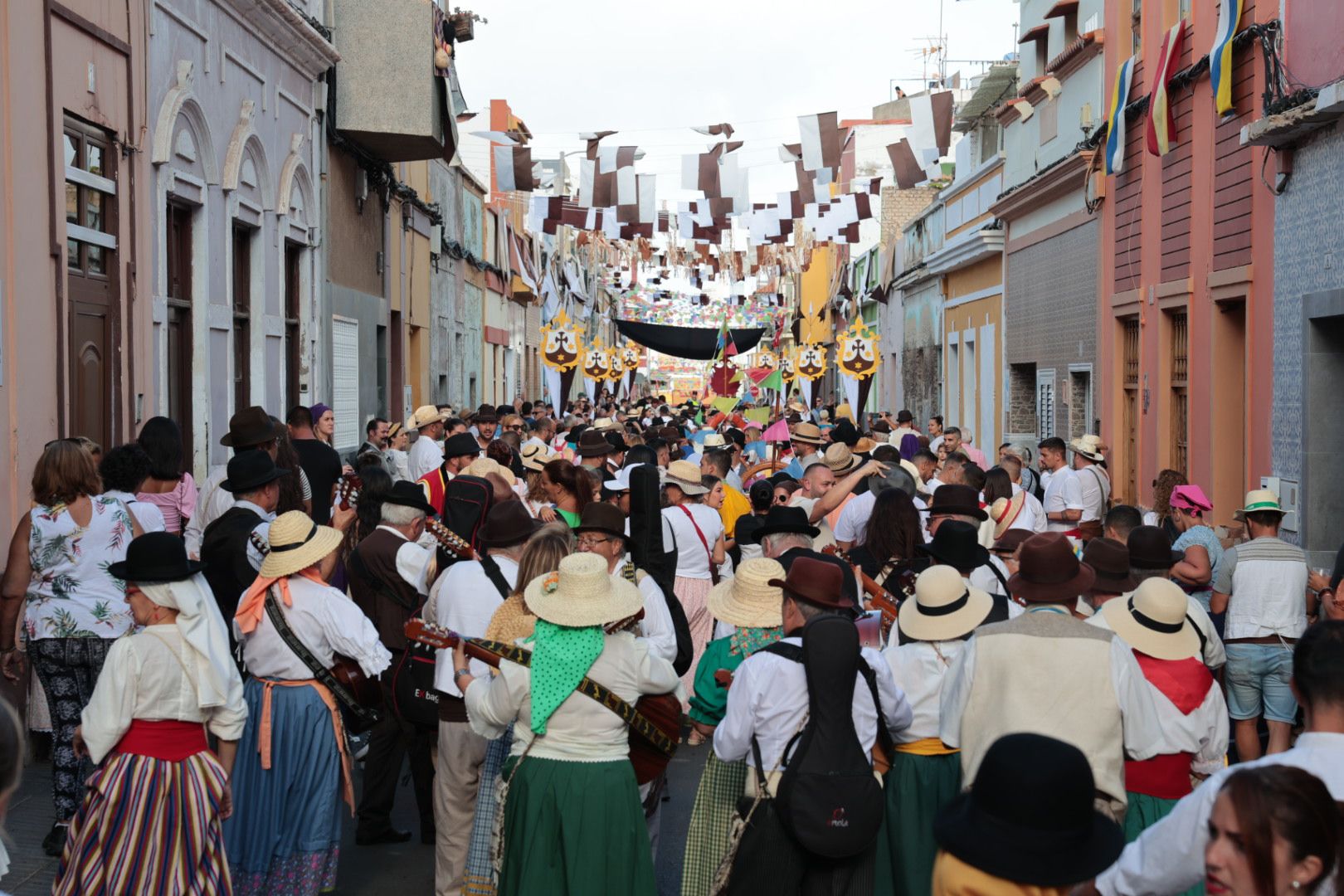 La romería marinera de La Isleta, en imágenes