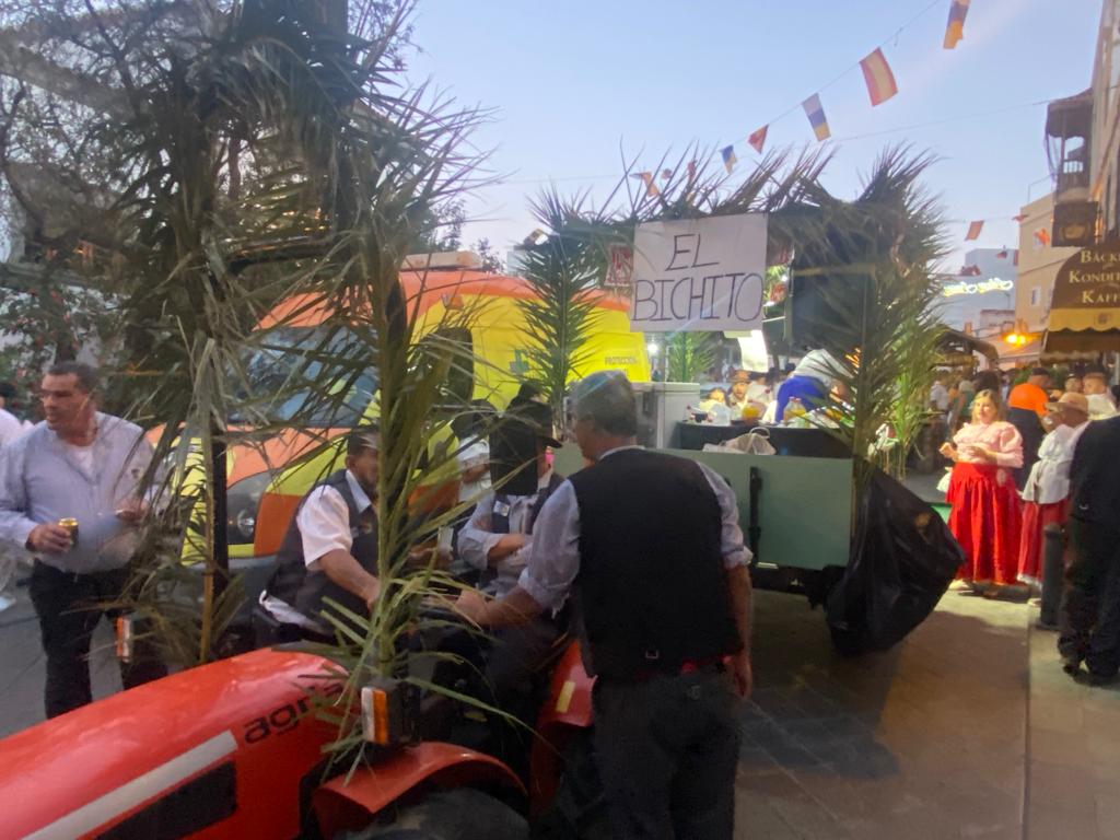 Santiago El Chico, de avanzadilla en su propia romería