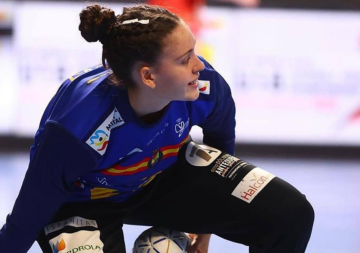 Sabina Mínguez, en uno de sus partidos internacionales.