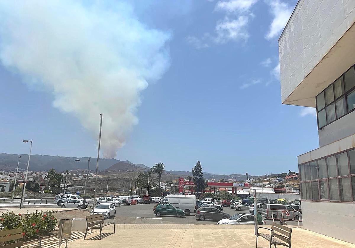 Imagen del incendio de Tejeda, desde el municipio teldense.