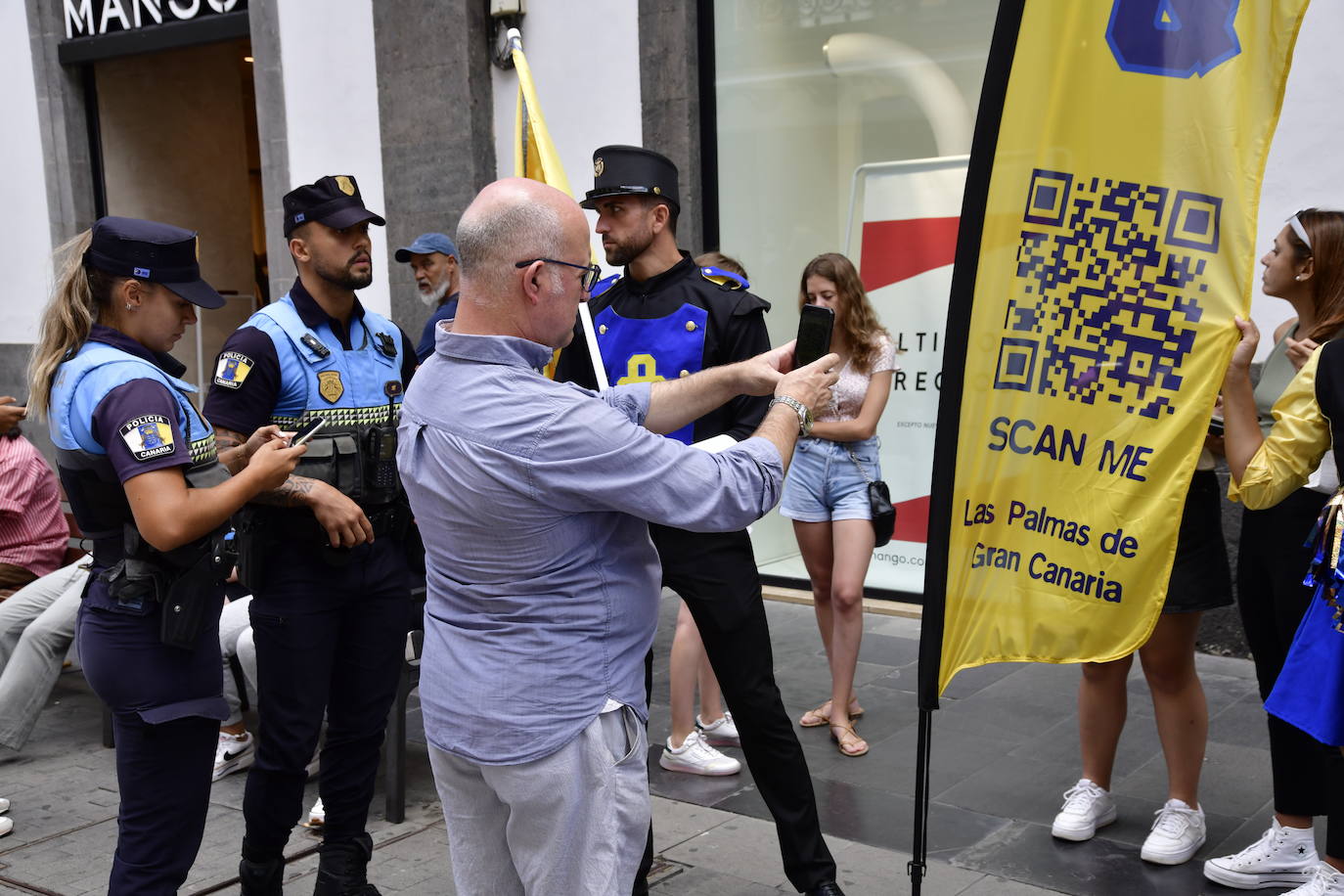 Locura por conseguir entrada a un euro para ver a Quevedo