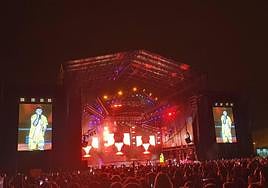 Largas colas en la puerta del Anexo del Gran Canaria Arena para ver a Quevedo.