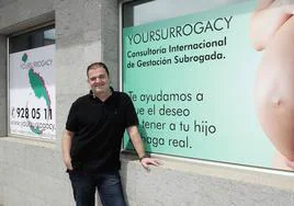 Alexis Ricardo M.D., durante el reportaje que CANARIAS7 le hizo cuando montó la consultoría Yoursurrogacy.