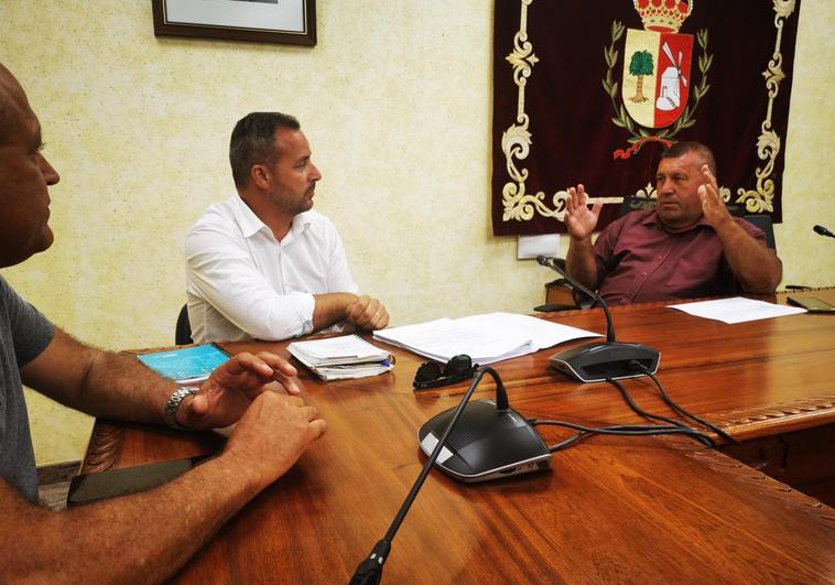 Antigua solicita un punto limpio en La Cerquita