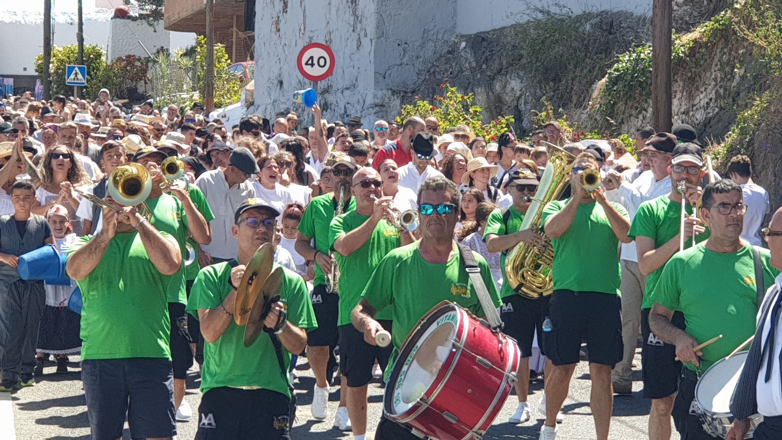 El agua no tiene edad en Lomo Magullo