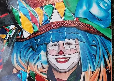 Imagen secundaria 1 - Más fotos de los carnavales de Josué Quevedo. Y junto a ellas, una imagen de su madre en Los Caibe.