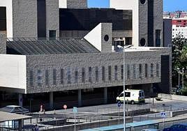 Los hospitales públicos canarios sacan un notable