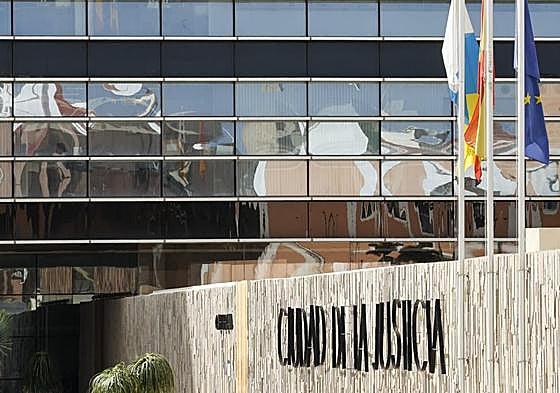 Exteriores de la Ciudad de la Justicia de la capital grancanaria.