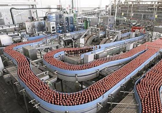 Canarias, Navarra y La Rioja fueron las tres autonomías que más negocio generaron en la rama industrial.