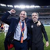 Ministros españoles critican el beso de Rubiales a Jennifer Hermoso