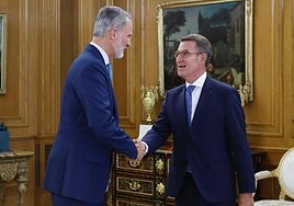 Felipe VI recibe a Alberto Nuñez Feijóo.