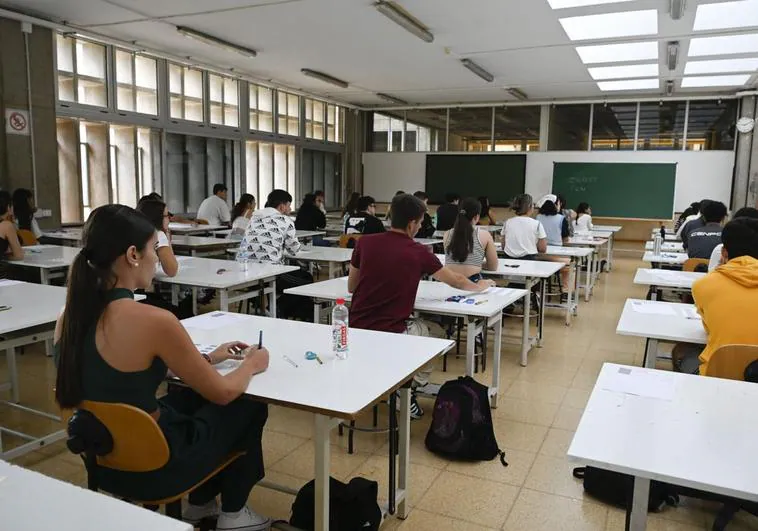Canarias es la tercera comunidad con las tasas universitarias más baratas