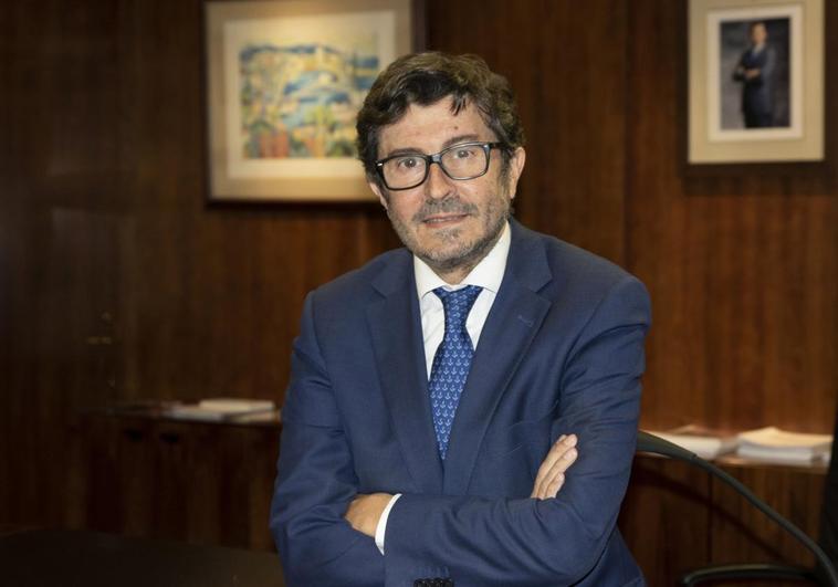 El presidente de Puertos del Estado viaja a Canarias para reunirse con Calzada y Suárez