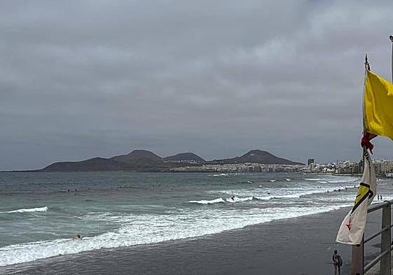 Imagen de la playa de Las Canteras, en la capital grancanaria.