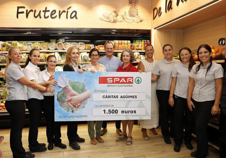 SPAR Gran Canaria vende 3.000 pulseras solidarias de la Vará del Pescao
