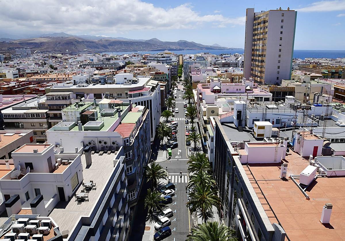 La falta de 'stock' de vivienda provoca que los precios sigan al alza pese a reducirse la demanda.