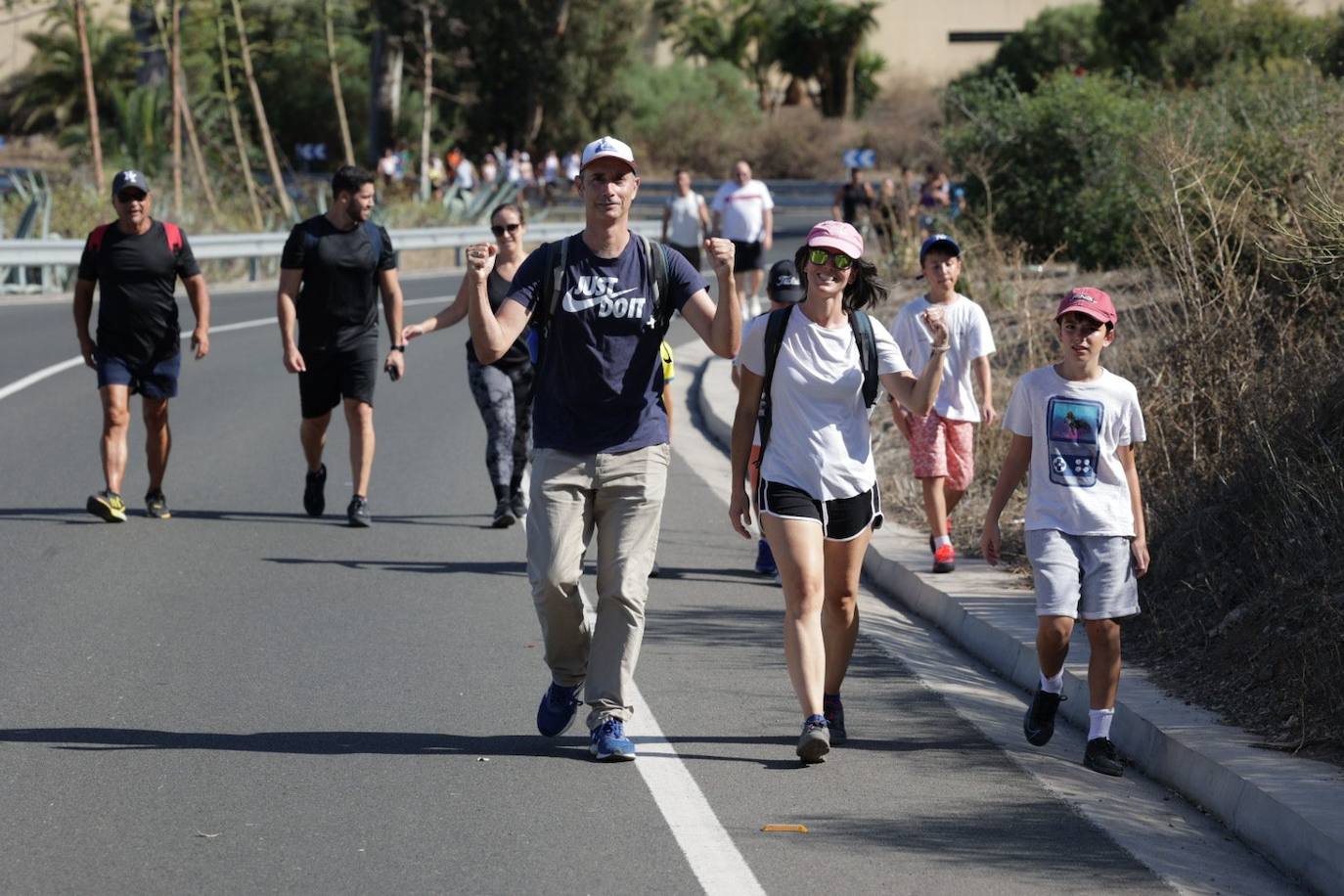Los peregrinos empiezan su camino hacia Teror