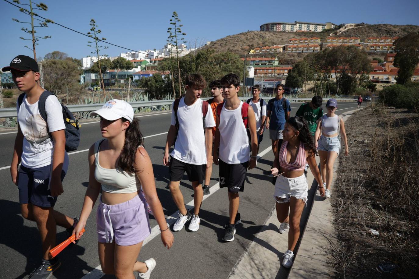 Los peregrinos empiezan su camino hacia Teror