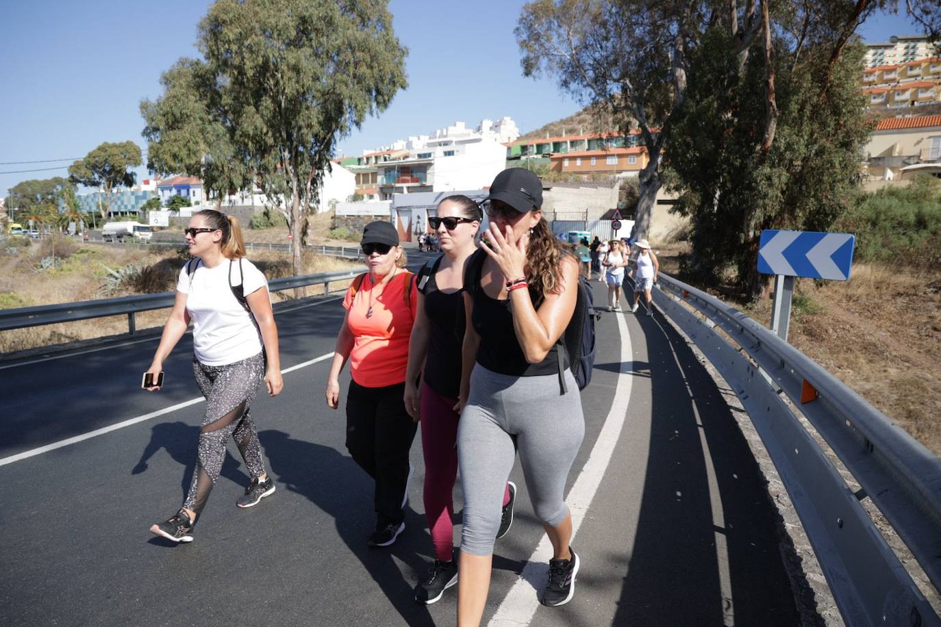 Los peregrinos empiezan su camino hacia Teror